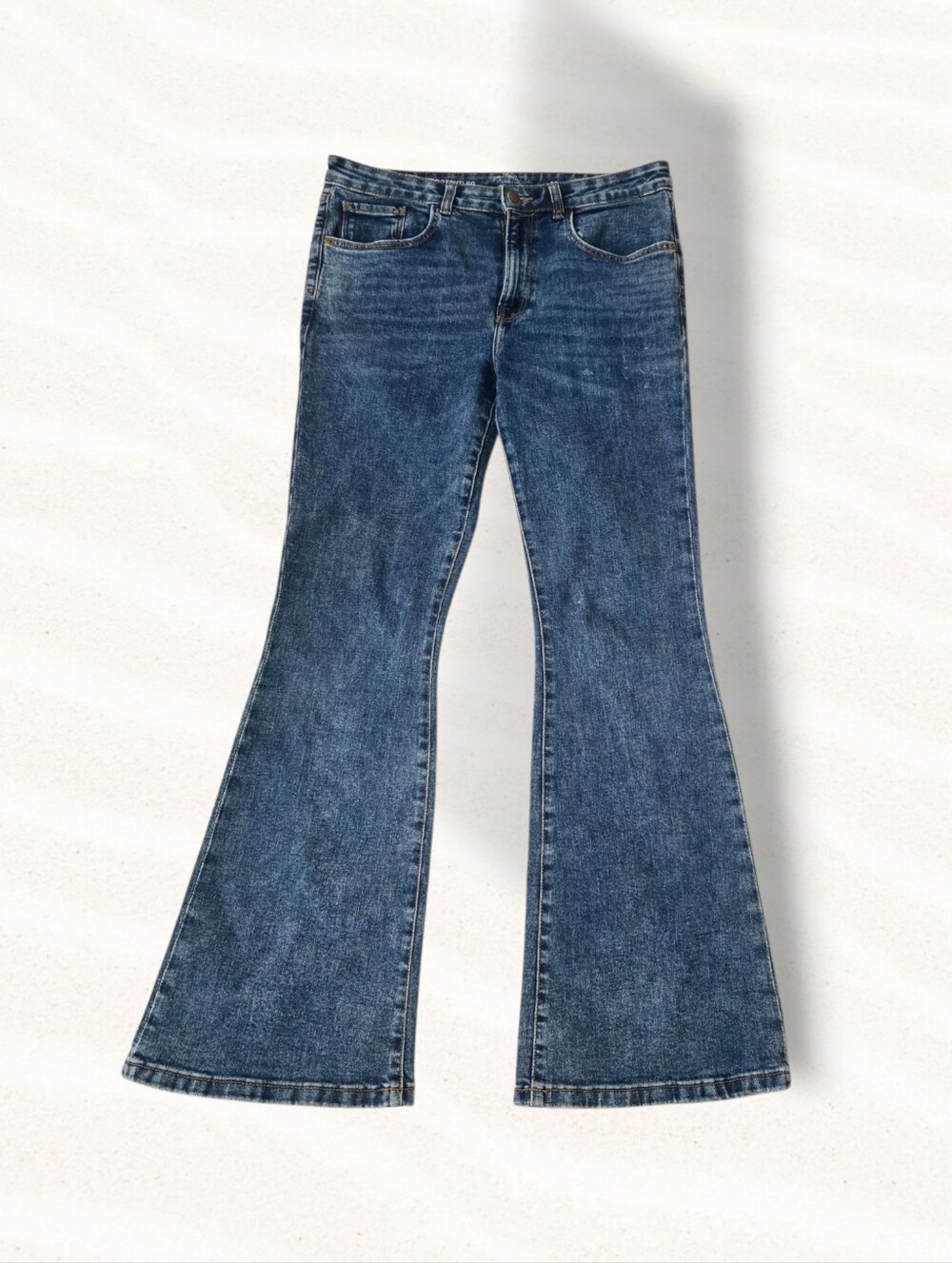 St. John’s Bay Women’s Bootcut Medium Wash Blue Denim Jeans Pockets Size 10